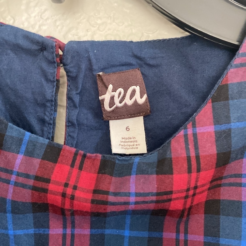 Tea Collection Blue Plaid Ruffle Hem Dress. Size 6 - Picture 4 of 9